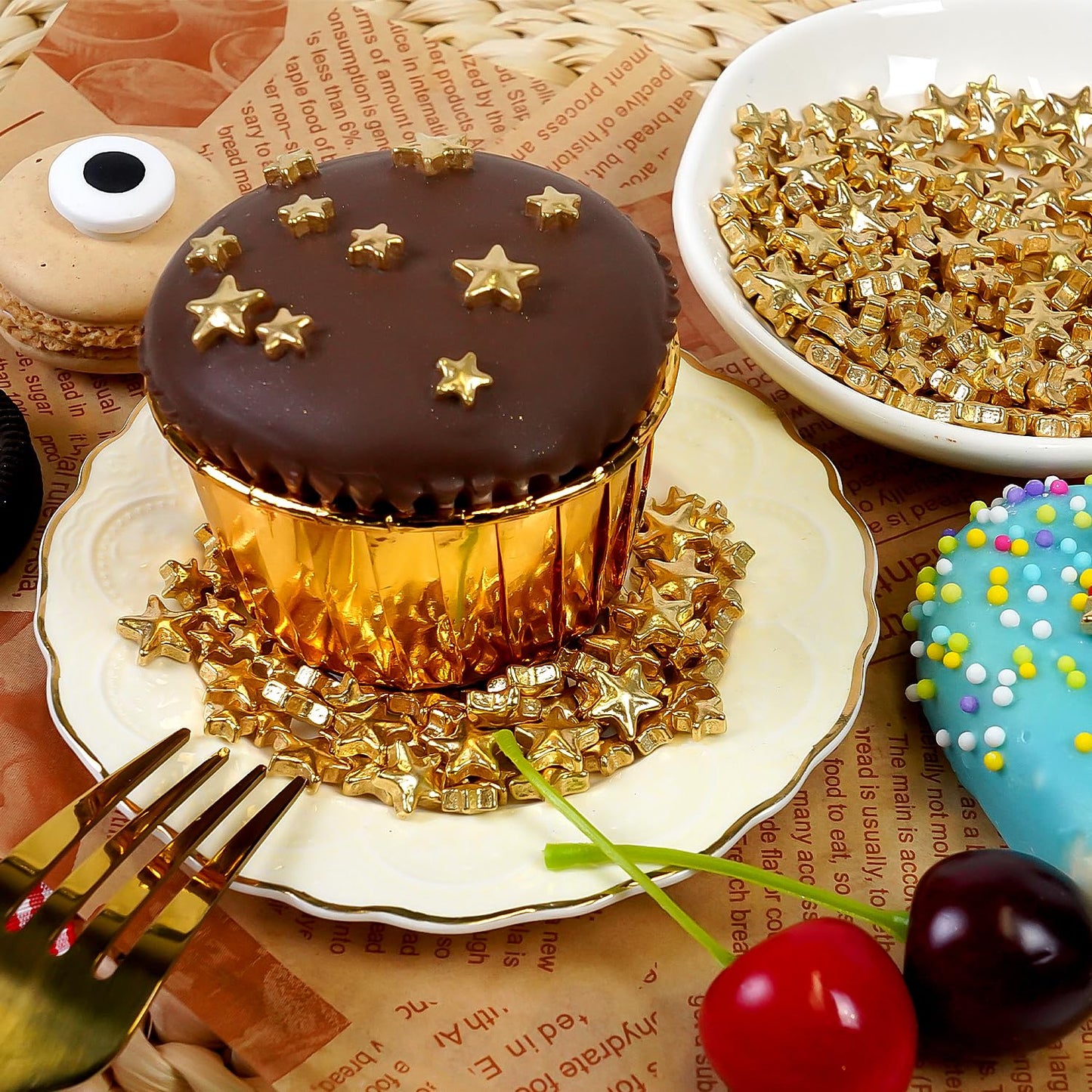 Gold Star Sprinkles for Cake Decorating, Edible Star Sugar Candy, Mix Size, Baking For Cupcakes, Decorating, Cookies, Donuts, Wedding Party, Holiday, 150g/5.29oz - cafe - crumble.com